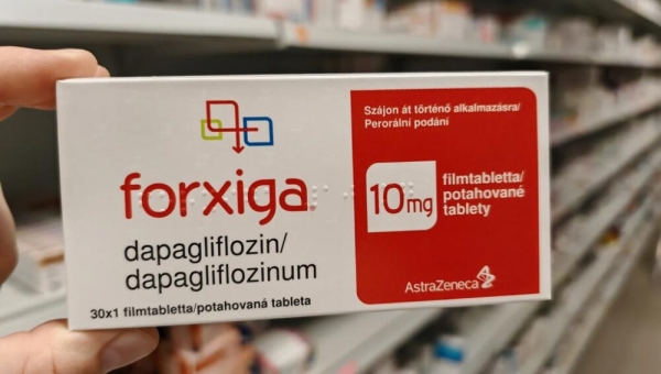 Forxiga (dapagliflozine) : à quoi sert-il, pour qui, et quels effets secondaires ?